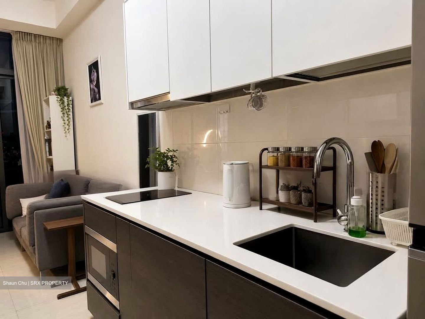Sims Urban Oasis (D14), Condominium #638308371